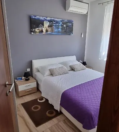 Adriana Appartamento Bilice