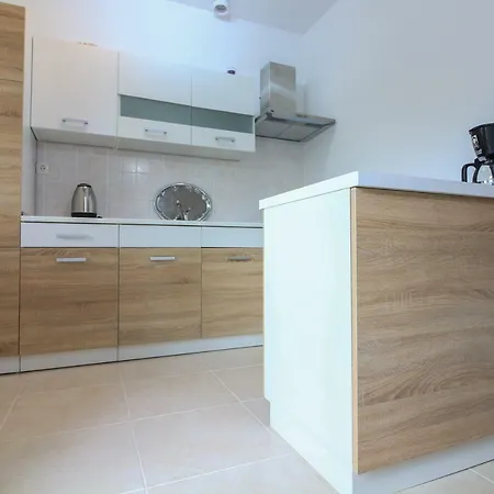 Adriana Apartamento Bilice